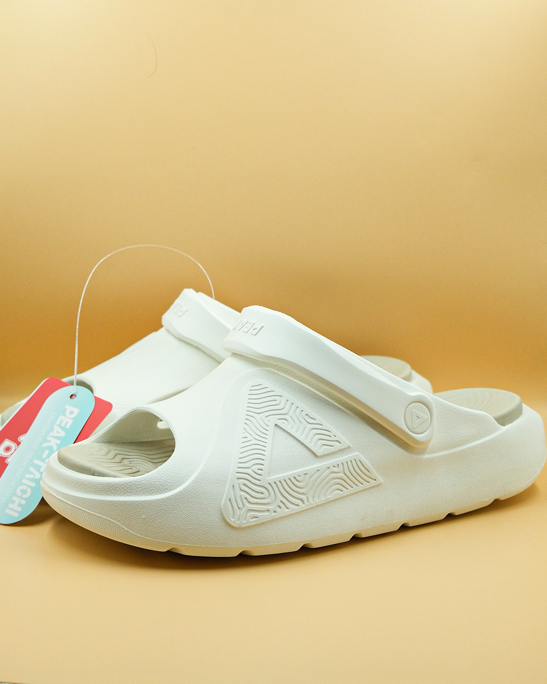 Peak taichi CROG beige